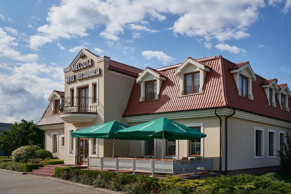 Hotel Melodia *** Buk  Luaran gambar